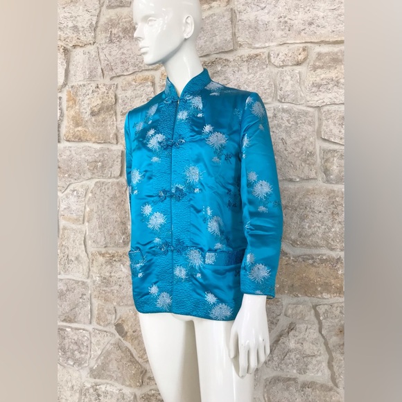 Vintage 1960s Chinese Satin Blue Yellow Reversible Floral Jacket Frog Closures - Picture 15 of 16